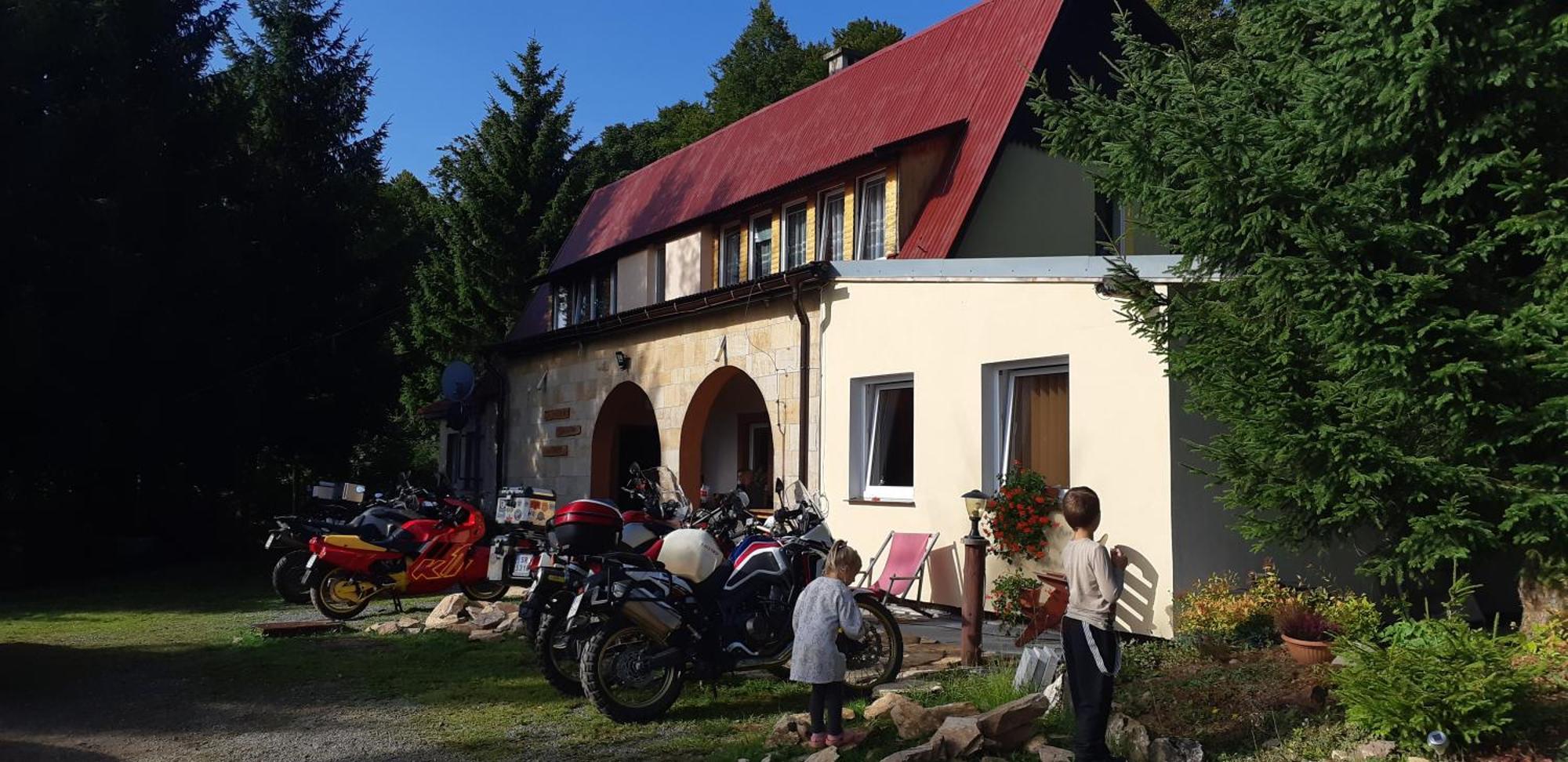Zbojnicka Chata Zieleniec  Exteriör bild